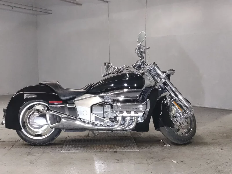 Honda VALKYRIE RUNE лот № 5036 оценка 4  с аукциона в Японии