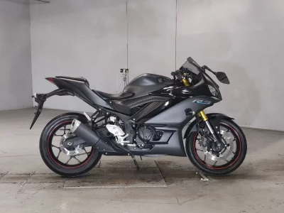 Yamaha YZF-R3 2021