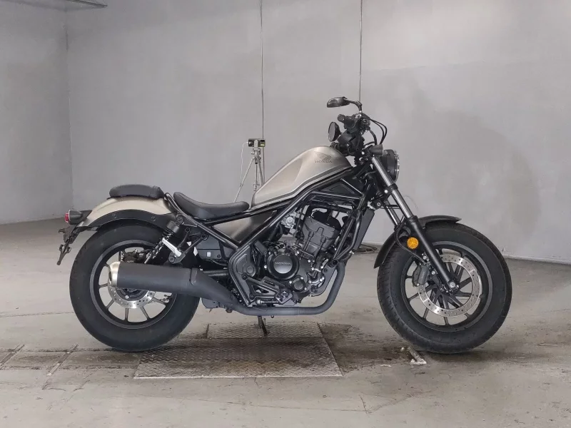 Honda REBEL лот № 5512 оценка 4.5  с аукциона в Японии
