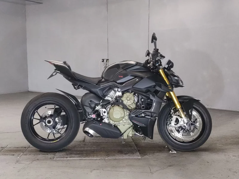 Ducati  STREET FIGHTER V4S лот № 5621 оценка 4  с аукциона в Японии
