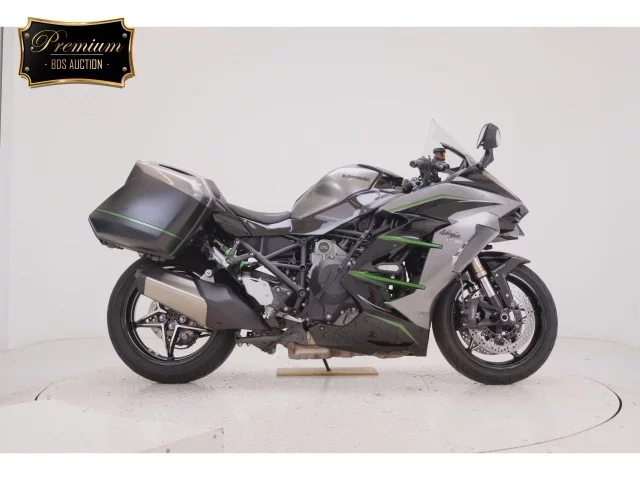 Kawasaki Ninja H2 SX SE лот № 2529 оценка 5  с аукциона в Японии