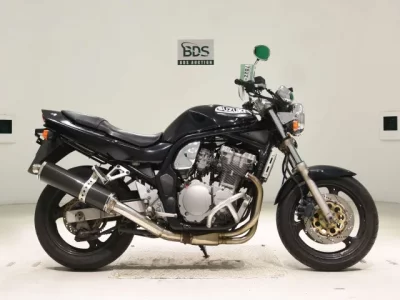 Suzuki GSF750  с аукциона в Японии