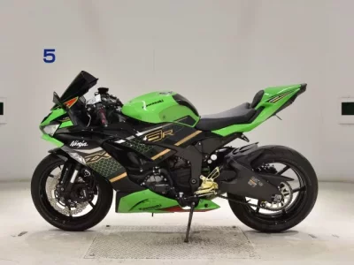 Kawasaki ZX-6RA лот № 2800 оценка 5  с аукциона в Японии 2