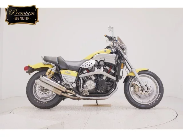 Yamaha V-MAX лот № 7523 оценка 4  с аукциона в Японии