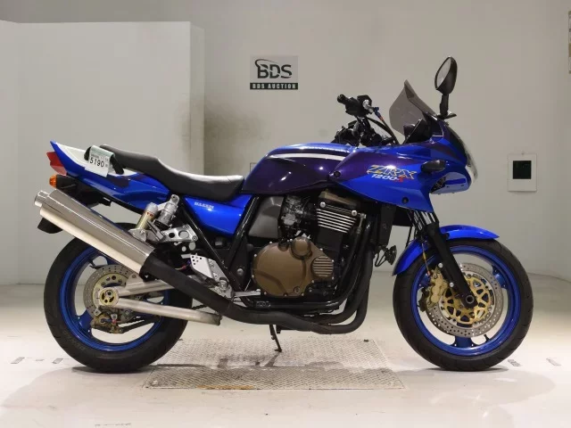 Kawasaki ZRX1200S лот № 5190 оценка 4  с аукциона в Японии