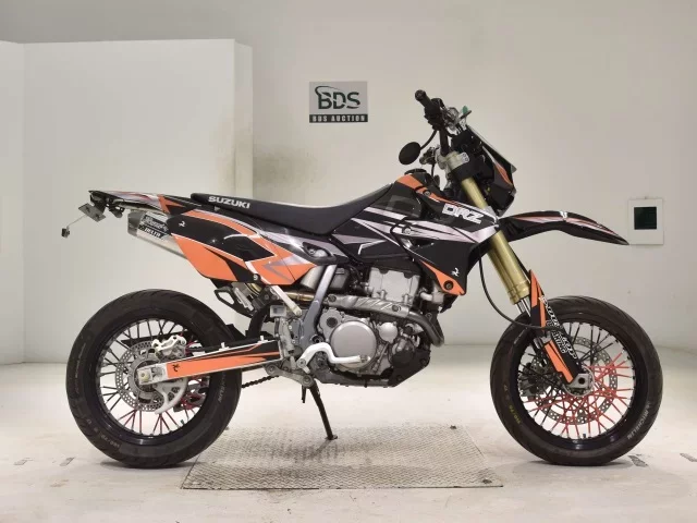 Suzuki DR-Z400SM лот № 5219 оценка 4  с аукциона в Японии