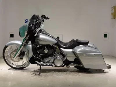 Harley-Davidson HARLEY FLHX1690  с аукциона в Японии