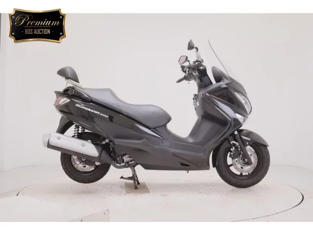 Suzuki BURGMAN 200A лот № 7502 оценка 6  с аукциона в Японии