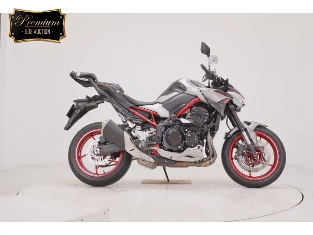 Kawasaki Z900-2 лот № 0022 оценка 7  с аукциона в Японии