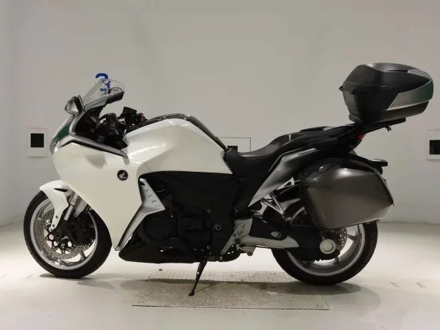 Honda VFR1200FD
