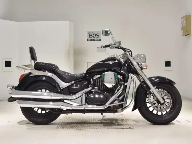 Suzuki INTRUDER 400 CLASSIC лот № 2933 оценка 4  с аукциона в Японии