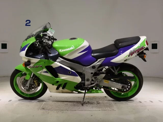 Kawasaki ZX-9R