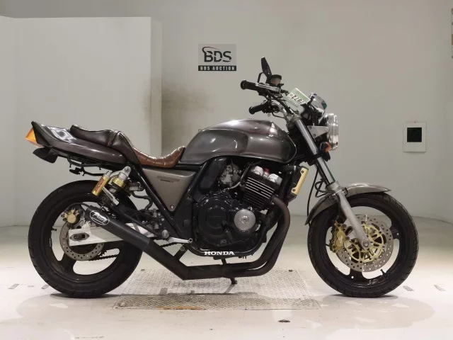 Honda CB400SF лот № 7872 оценка 4  с аукциона в Японии