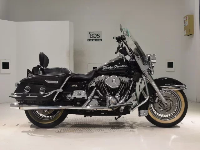 Harley-Davidson HARLEY FLHRCI1450 лот № 0156 оценка 4  с аукциона в Японии