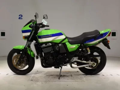 Kawasaki ZRX1100  с аукциона в Японии