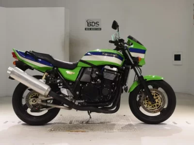 Kawasaki ZRX1100  с аукциона в Японии