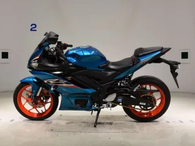Yamaha YZF-R3 лот № 5077 оценка 5  с аукциона в Японии 2