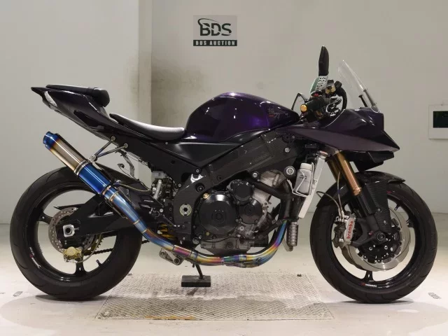 Suzuki GSX-R1000 лот № 5210 оценка 4  с аукциона в Японии