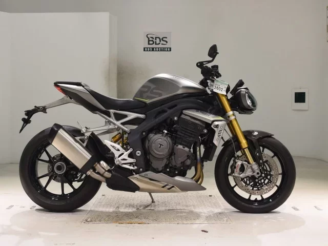 Triumph  SPEED TRIPLE RS лот № 2602 оценка 5  с аукциона в Японии