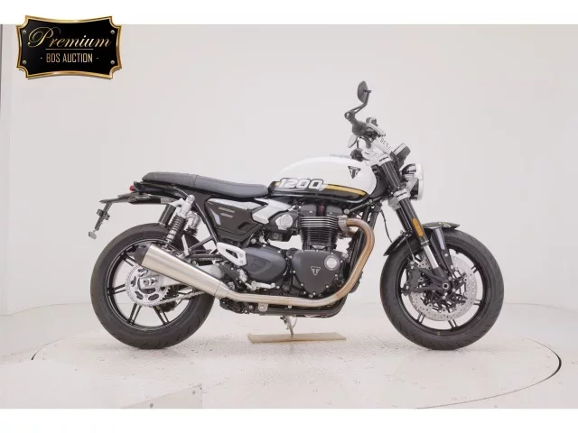 Triumph  SPEED TWIN лот № 7536 оценка 9  с аукциона в Японии