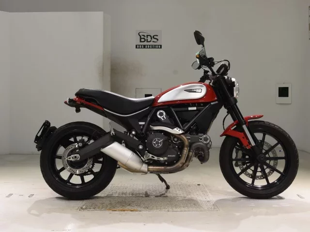 Ducati  SCRAMBLER ICON лот № 2743 оценка 4  с аукциона в Японии