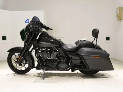 Harley-Davidson HARLEY FLHXS1870  с аукциона в Японии