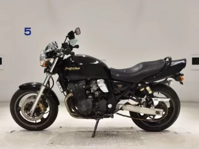 Suzuki INAZUMA 400  с аукциона в Японии