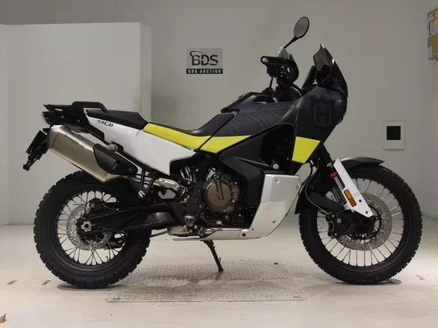 Other HUSQUARNA NORDEN901 лот № 0357 оценка 8  с аукциона в Японии