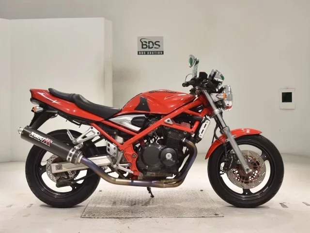 Suzuki BANDIT400-2 лот № 2728 оценка 4  с аукциона в Японии