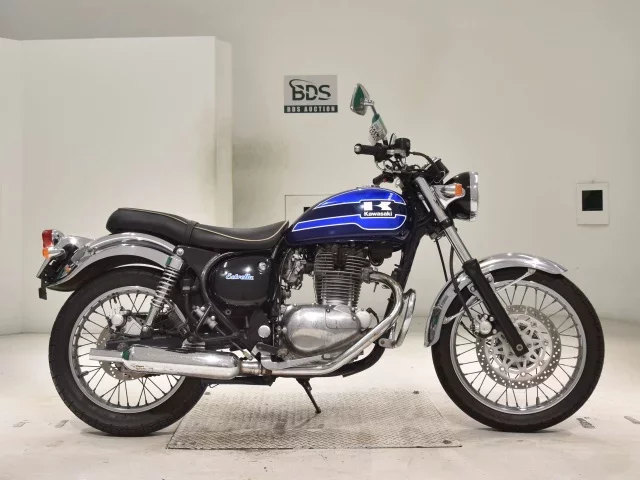 Kawasaki ESTRELLA250 RS лот № 2887 оценка 4  с аукциона в Японии