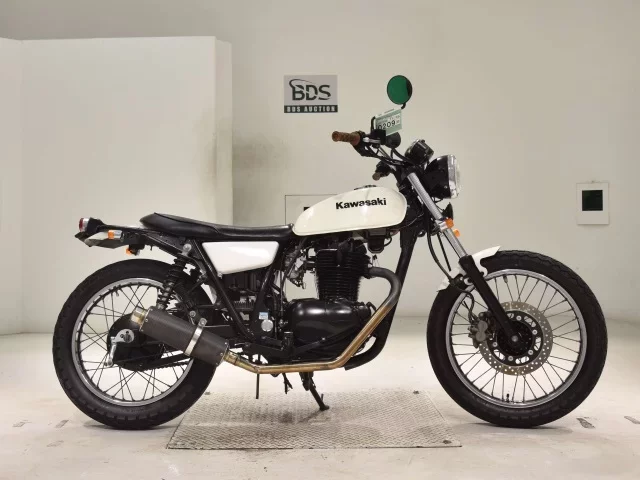 Kawasaki 250TR лот № 0209 оценка 4  с аукциона в Японии