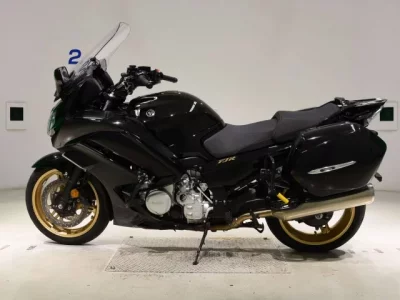 Yamaha FJR1300A  с аукциона в Японии