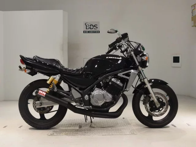 Kawasaki BALIUS250-2 лот № 7869 оценка 4  с аукциона в Японии