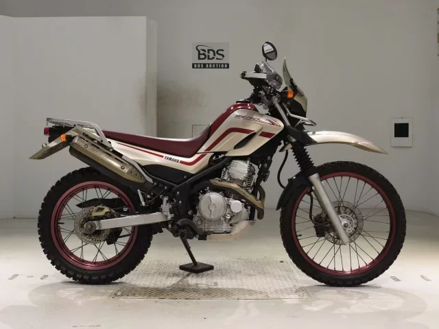Yamaha SEROW 250 лот № 5452 оценка 4  с аукциона в Японии