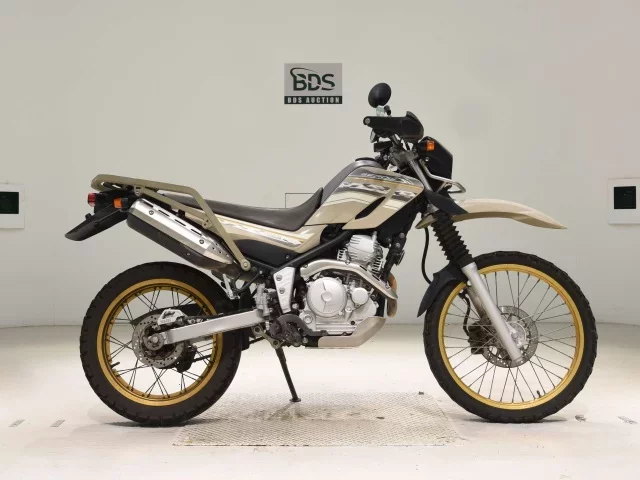 Yamaha SEROW 250-2 лот № 7886 оценка 4  с аукциона в Японии