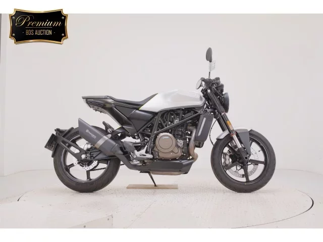 Other HUSQUARNA BIT PIREN701 лот № 0012 оценка 6  с аукциона в Японии