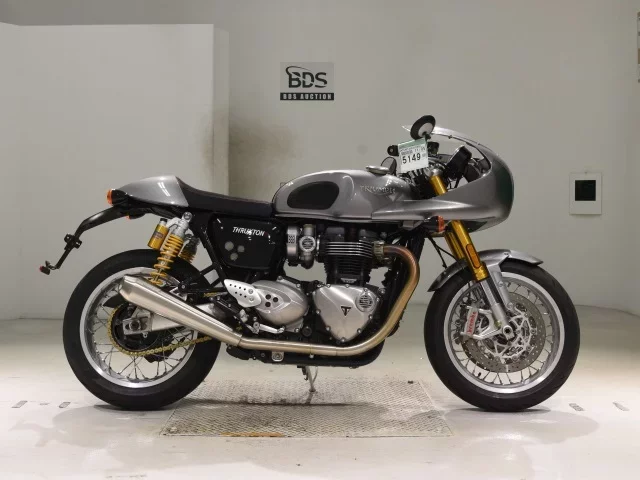 Triumph  THRUXTON 1200R лот № 5149 оценка 4  с аукциона в Японии