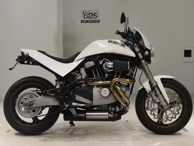 Buell  M2 CYCLONE лот № 2953 оценка 4  с аукциона в Японии