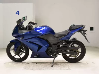 Kawasaki NINJA250R  с аукциона в Японии