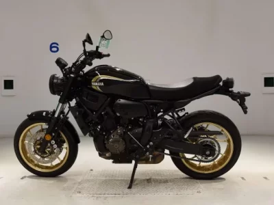 Yamaha XSR700-2  с аукциона в Японии