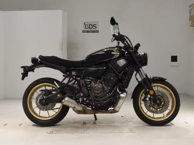 Yamaha XSR700-2 лот № 0531 оценка 6  с аукциона в Японии