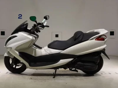Yamaha MAJESTY 250-4  с аукциона в Японии