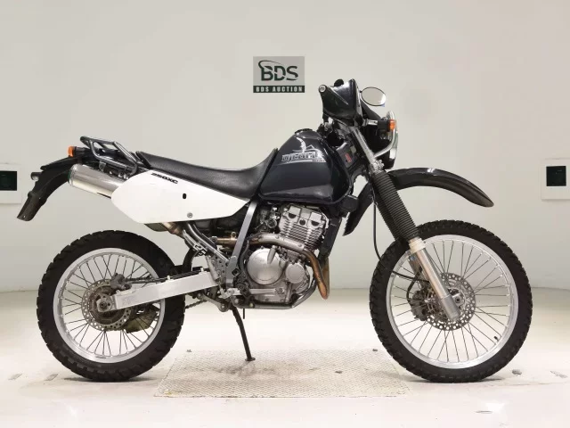 Suzuki DJEBEL250XC лот № 7887 оценка 4  с аукциона в Японии