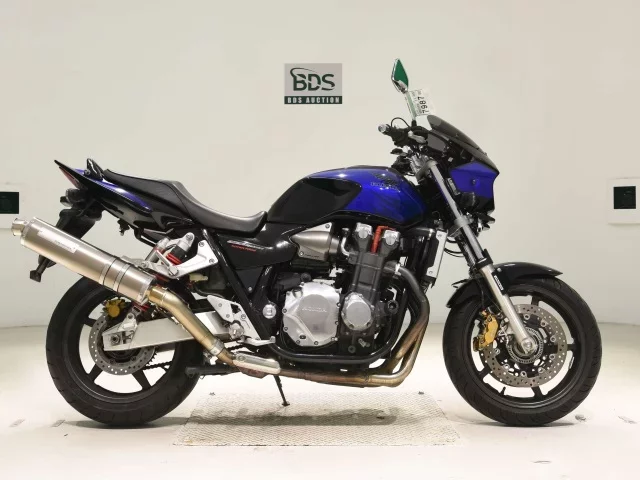 Honda CB1300SF ABS лот № 7987 оценка 4  с аукциона в Японии