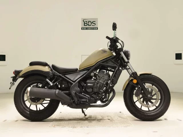 Honda REBEL 250E CLUTCH лот № 0339 оценка 7  с аукциона в Японии