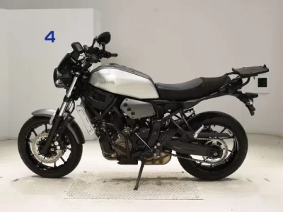 Yamaha XSR700 лот № 7702 оценка 5  с аукциона в Японии 2