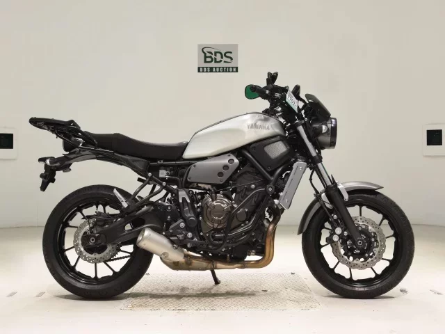 Yamaha XSR700 лот № 7702 оценка 5  с аукциона в Японии