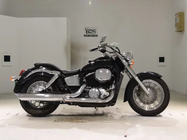 Honda SHADOW400 лот № 2963 оценка 4  с аукциона в Японии