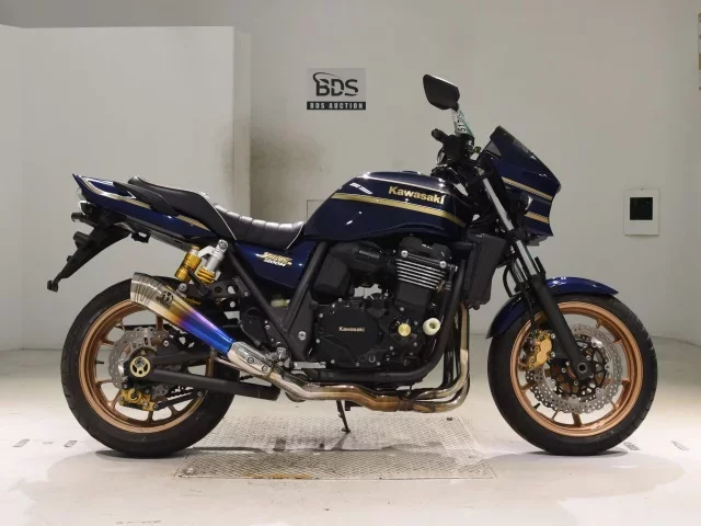 Kawasaki ZRX1200 лот № 5175 оценка 4  с аукциона в Японии