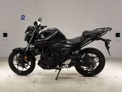 Yamaha MT-03 лот № 8031 оценка 5  с аукциона в Японии 2